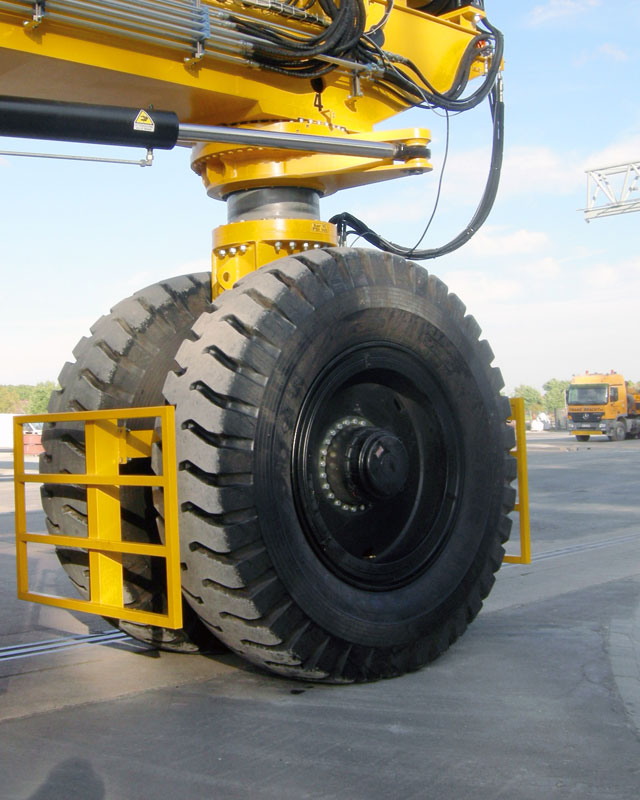 Brand-new industrial tyres